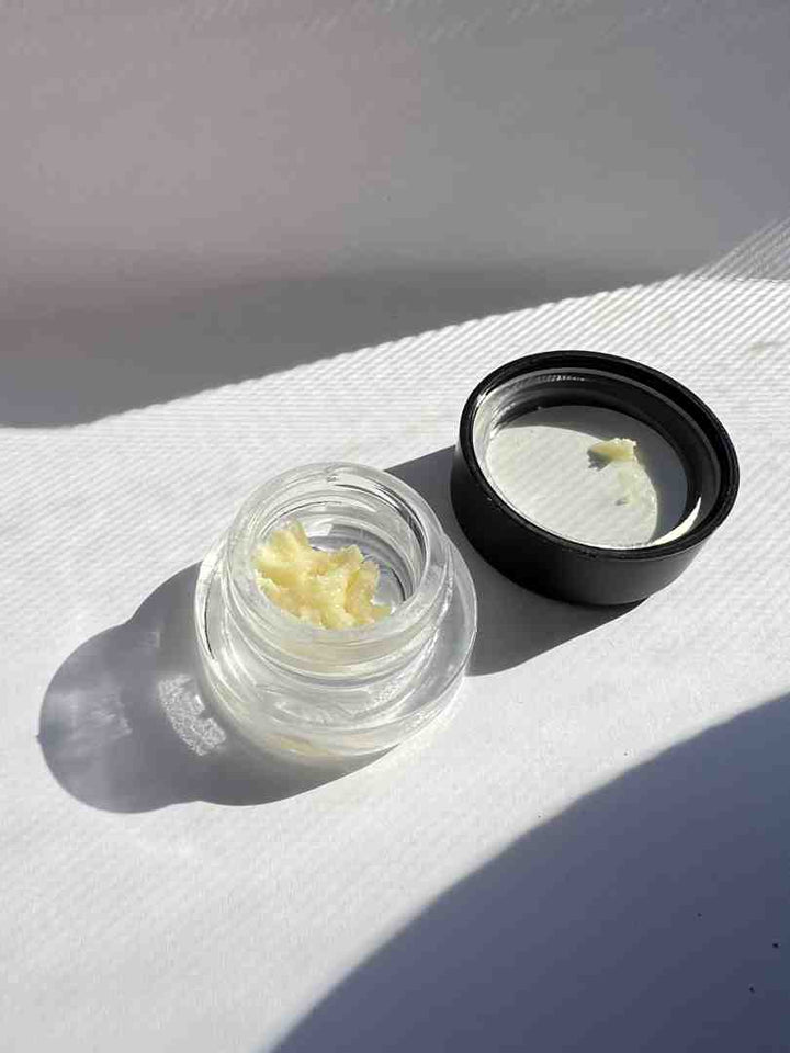 Dab into Delight: Exploring the Best THCa Dabs Online